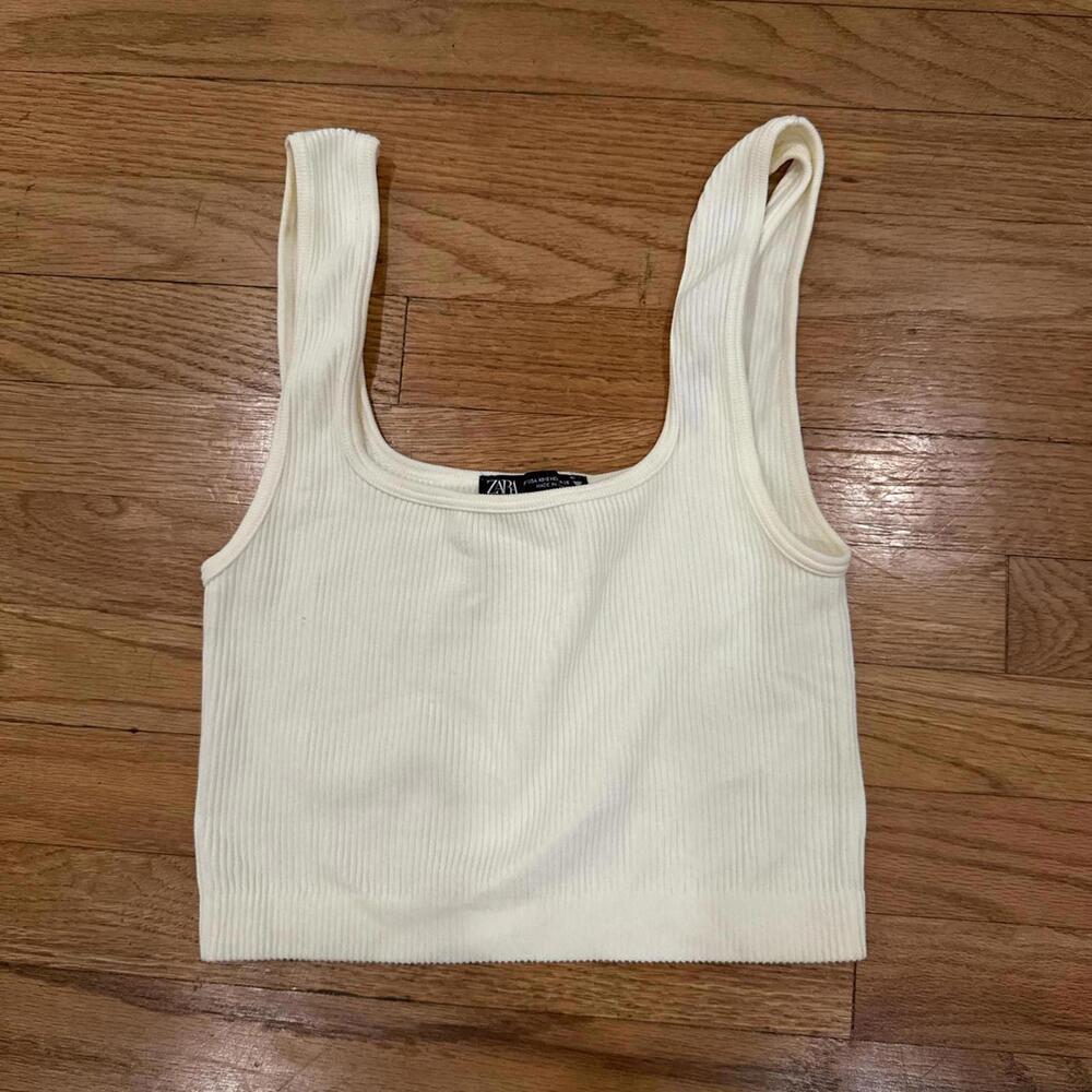 Zara small ribbed cropped tank top #croptop